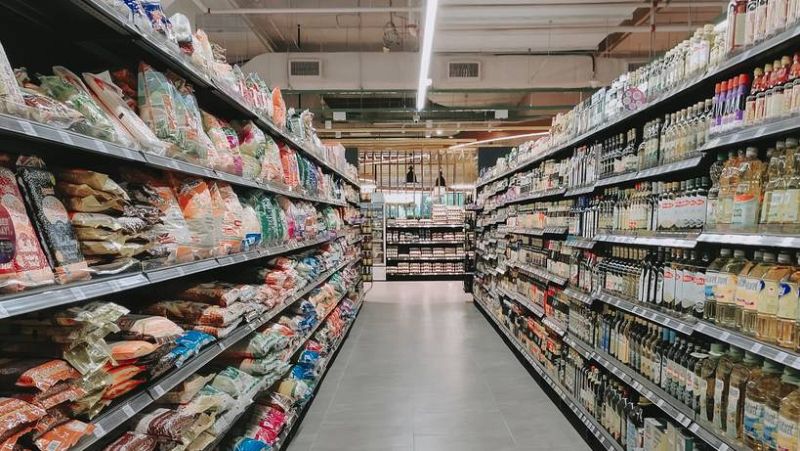  14 horas - 4.000 supermercados de ciudades turísticas se han quedado sin clientes - Escuchar ahora