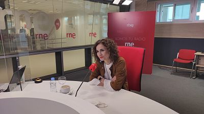 Las mañanas de RNE con Íñigo Alfonso - Mª Jesús Montero, portavoz del Gobierno: "El cierre perimetral podrá desaparecer si cada territorio lo considera" - escuchar ahora 