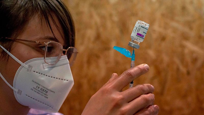  Las mañanas de RNE con Íñigo Alfonso - Federico Martinón, asesor de la OMS: "La vacuna de AstraZeneca funciona muy bien" - Escuchar ahora