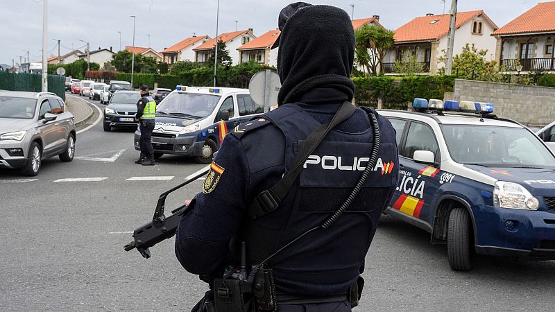 Las mañanas de RNE con Íñigo Alfonso - Ana Carmona, derecho constitucional: "Dudo que la Interterritorial pueda restringir derechos fundamentales sin estado de alarma" - escuchar ahora 