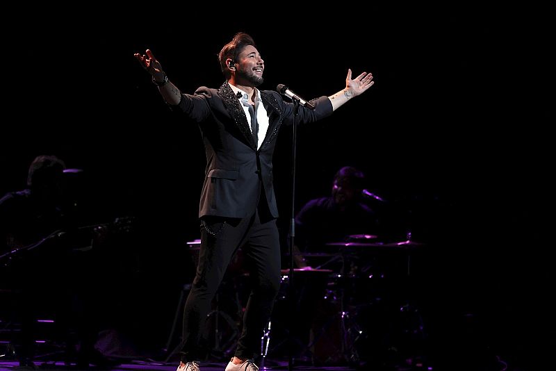  24 Horas Fin de Semana - Miguel Poveda, en el Teatro Coliseum, de Madrid - Escuchar ahora