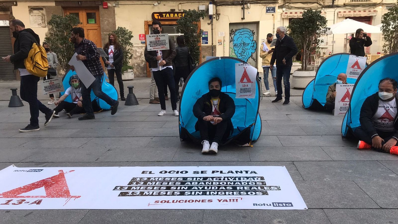 Más cerca - El ocio nocturno valenciano protesta ante la falta de ayudas - Escuchar ahora