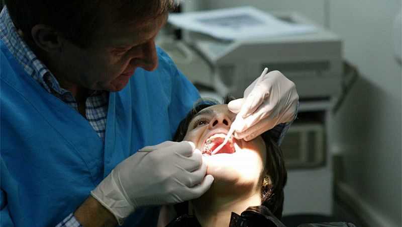 L'Ajuntament de Barcelona obre el seu segon centre de dentista municipal 