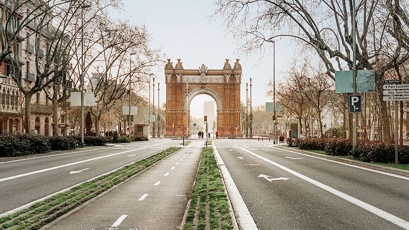 24 horas - Barcelona: ¿cómo recuperarán sus calles la normalidad? - Escuchar ahora