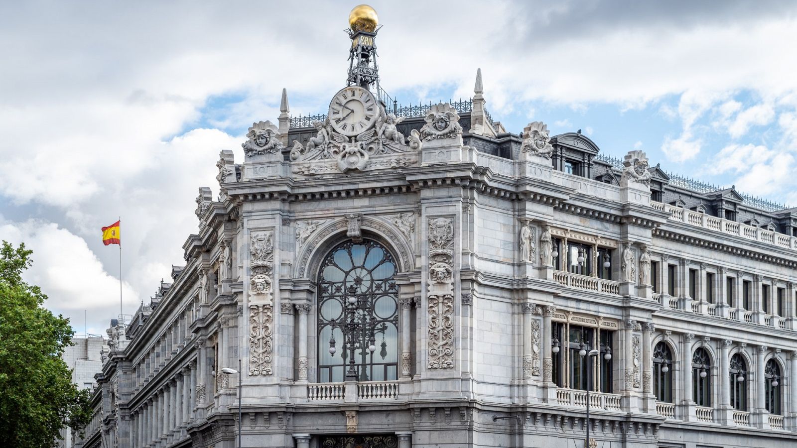 14 horas - La banca ha reducido su plantilla casi un 40% desde 2008 - Escuchar ahora