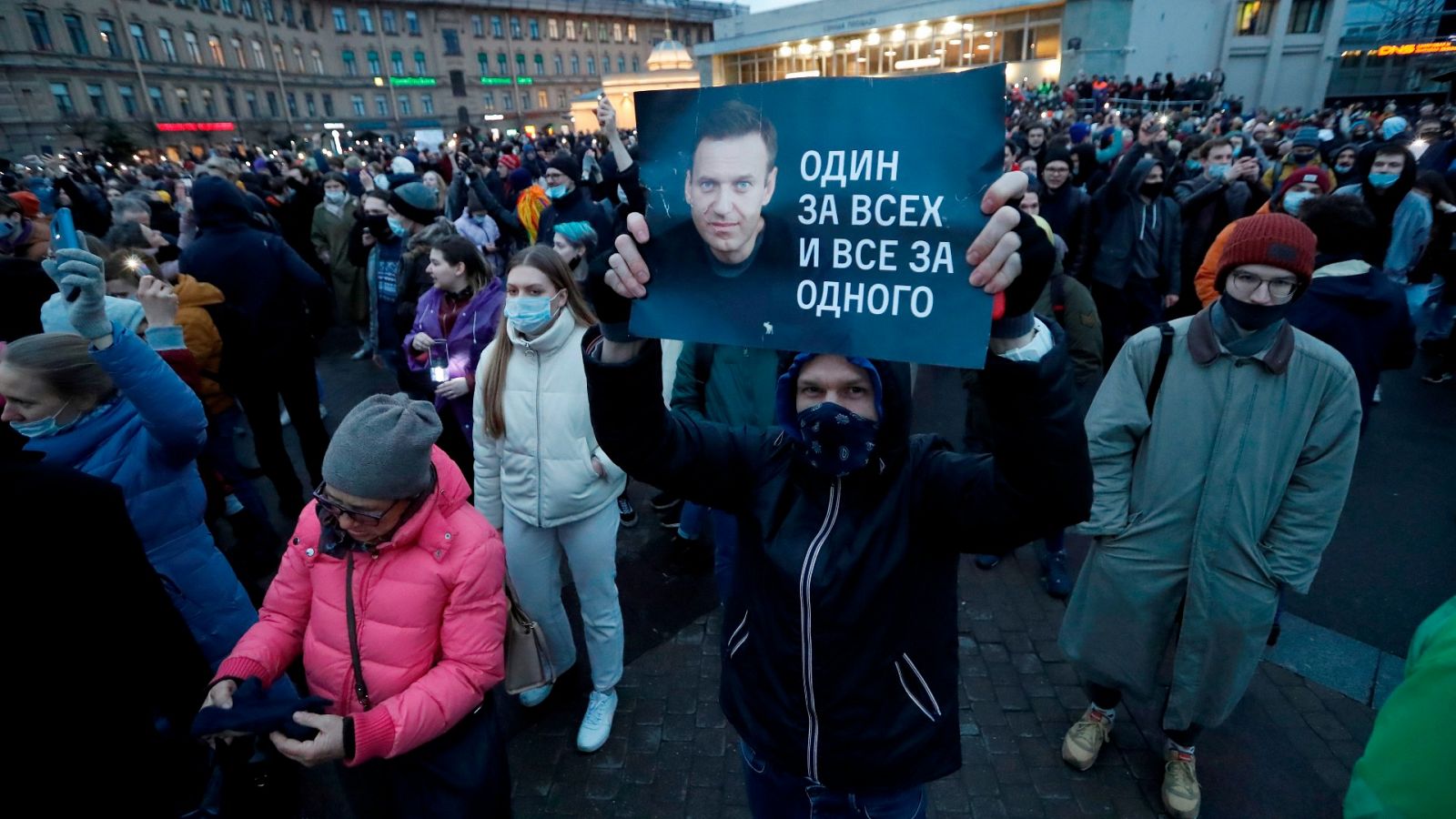 Las mañanas de RNE con Íñigo Alfonso - Navalny, un líder controvertido y con un largo camino por recorrer 