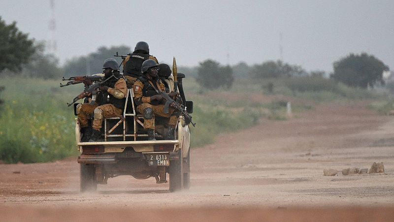 14 horas - Dos españoles mueren en un ataque en Burkina Faso, un país sumido en la violencia - Escuchar ahora