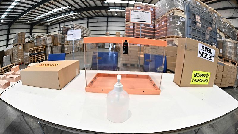 Las ma�anas de RNE con ��igo Alfonso - Myriam Redondo, Verifica RTVE: "La campa�a en Madrid se ha vuelto muy 'trumpiana'" - Escuchar ahora