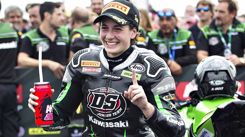 El gallo que no cesa - Femenino singular: Ana Carrasco, pionera del motociclismo - Escuchar ahora 