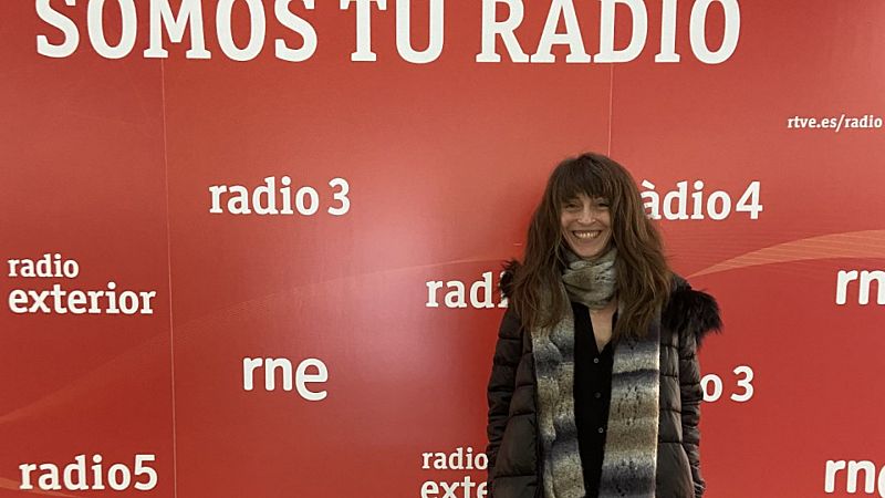 A compás - Mercedes Pedroche - 08/05/21 - Escuchar ahora