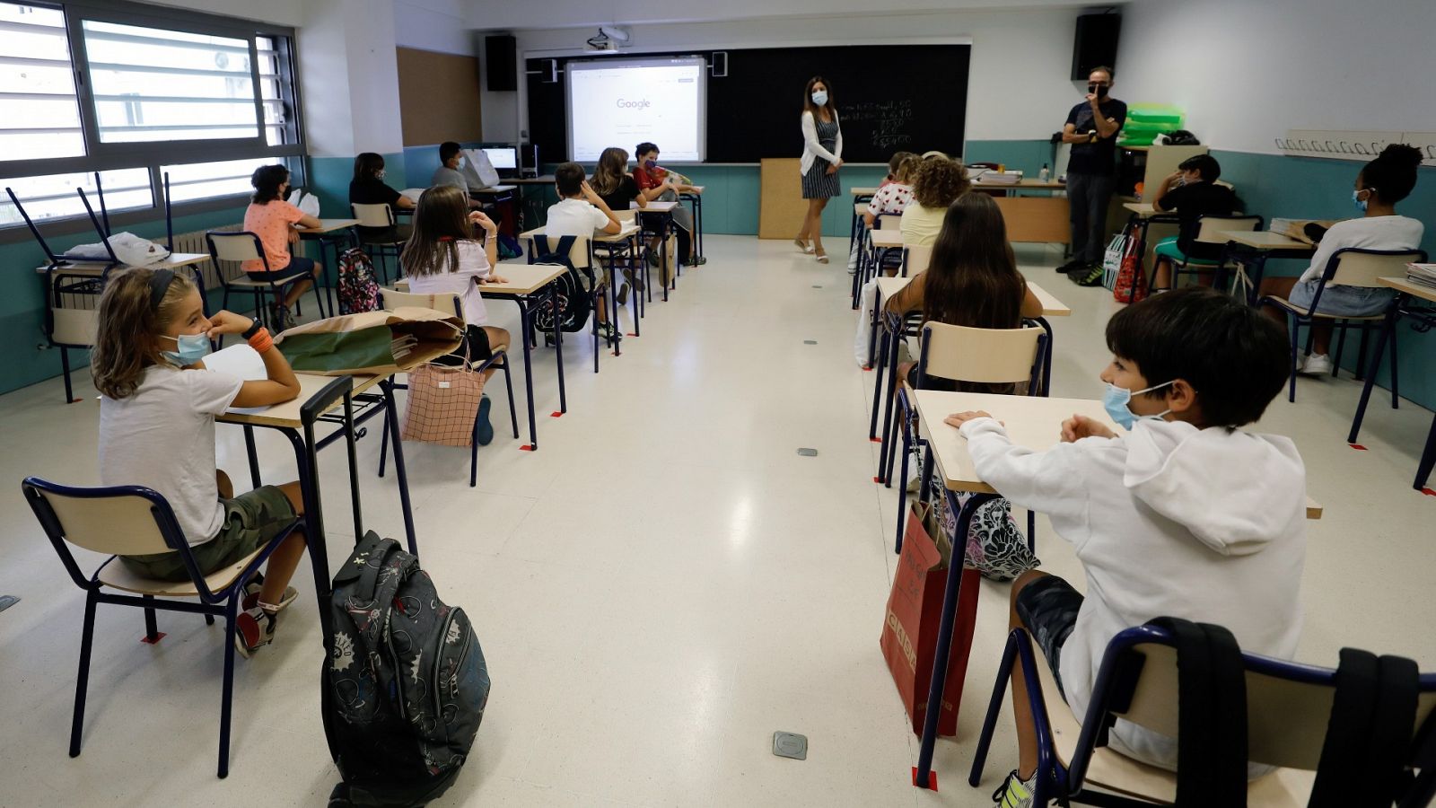 14 horas - Los sindicatos exigen ratios bajas y mantener el refuerzo de profesores - Escuchar ahora