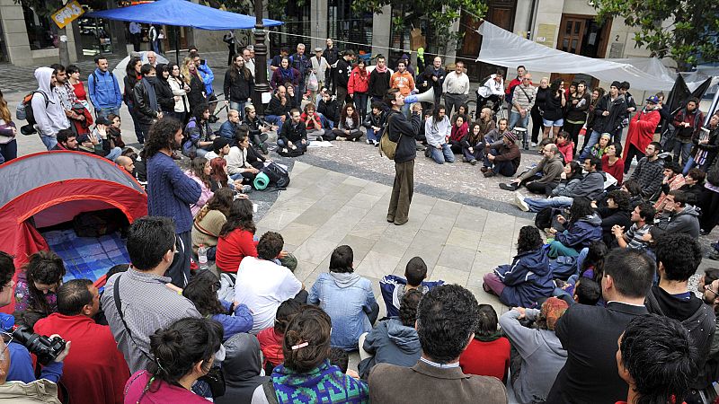 14 horas Fin de Semana - Diez años del 15M: "Quiero pensar que ha quedado rebeldía y esperanza" - Escuchar ahora