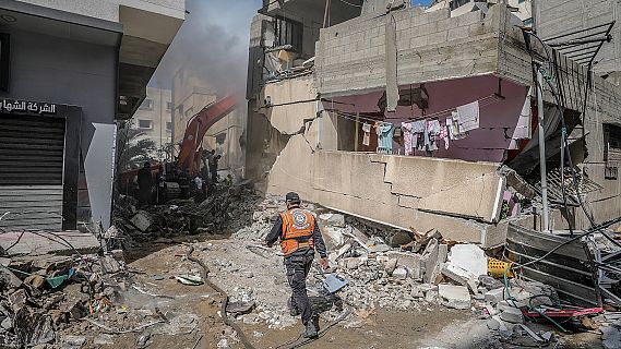 14 Horas fin de semana