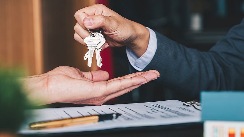 Más cerca - Las hipotecas con cláusulas suelo - Escuchar ahora