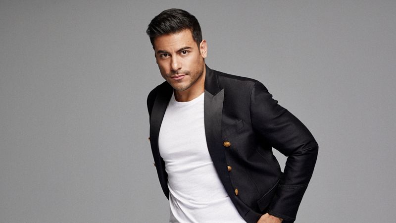 Patio de Voces - Carlos Rivera canta con Leyendas - 5/06/21 - Escuchar ahora 