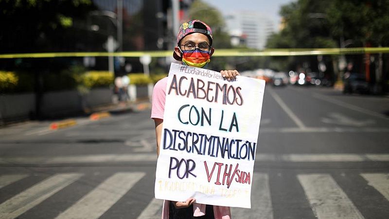 14 horas Fin de Semana - 40 años de SIDA: 35 millones de muertos y el estigma en la sociedad - Escuchar ahora