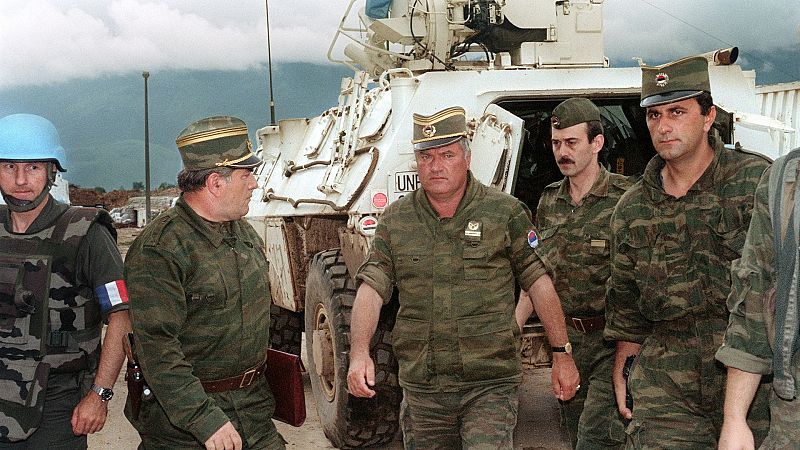 Reportajes 5 Continentes - Srebrenica: el veredicto definitivo contra Ratko Mladic - Escuchar ahora