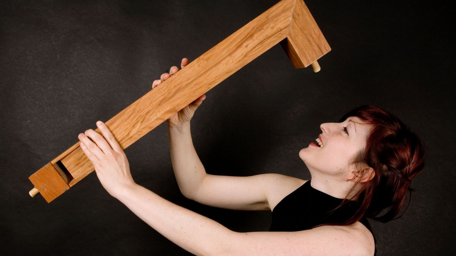 Silvia Márquez - Conciertos para clave del siglo XX - escuchar ahora