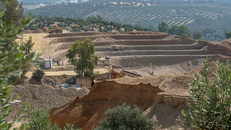 Crónica de Andalucía - Localizado el cadáver del trabajador de una cantera en Jaén - Escuchar ahora