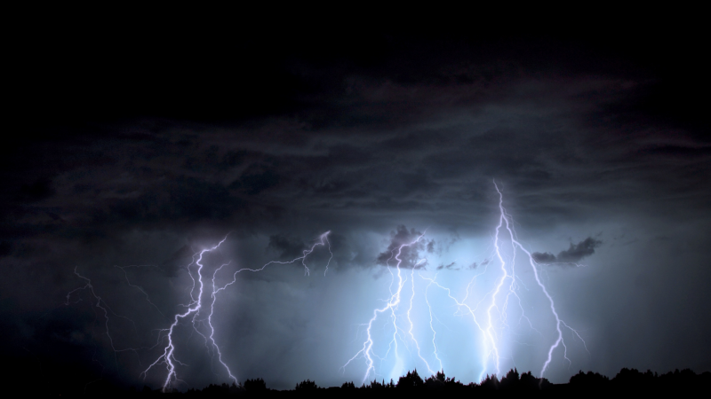 ¿Cúales son las consecuencias de la tormenta de verano? - Escucha ahora