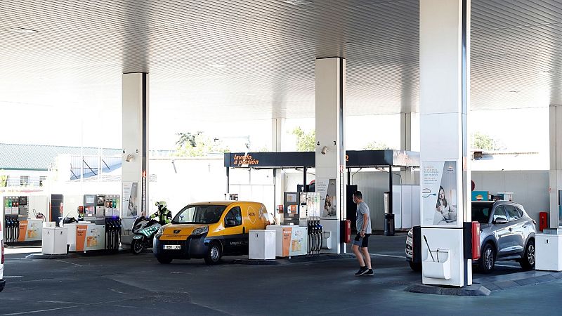 14 horas - La gasolina alcanza el precio más alto en siete años - Escuchar ahora