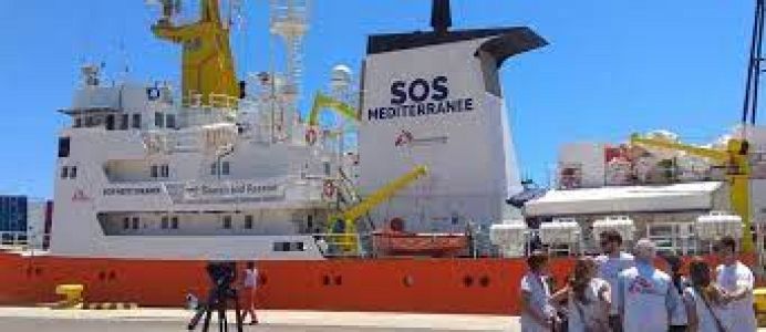 Comunidad Valenciana Informativos - Tercer aniversario llegada Aquarius Valencia - 17/06/21 - Escuchar ahora