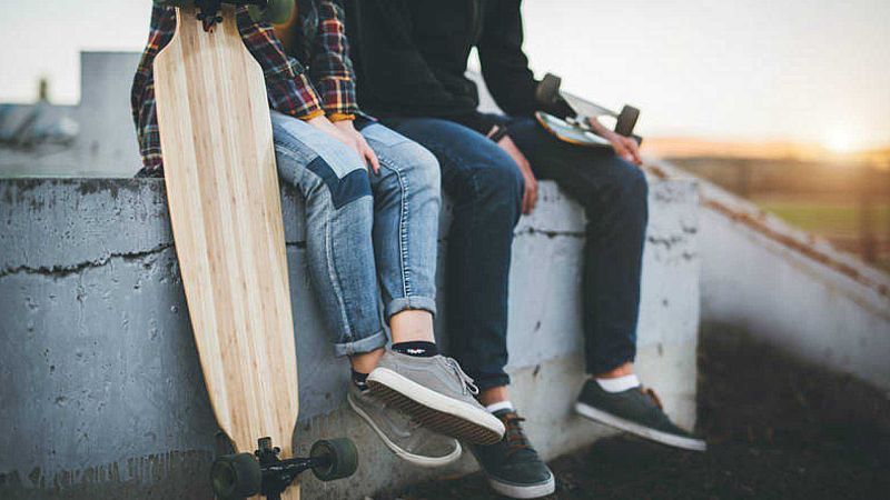 24 horas - Jóvenes españoles: "No podemos plantearnos proyectos de vida dignos" - Escuchar ahora