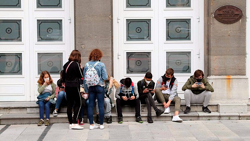 14 horas - Prevenir los casos en jóvenes, clave para contener nuevas cepas - Escuchar ahora 