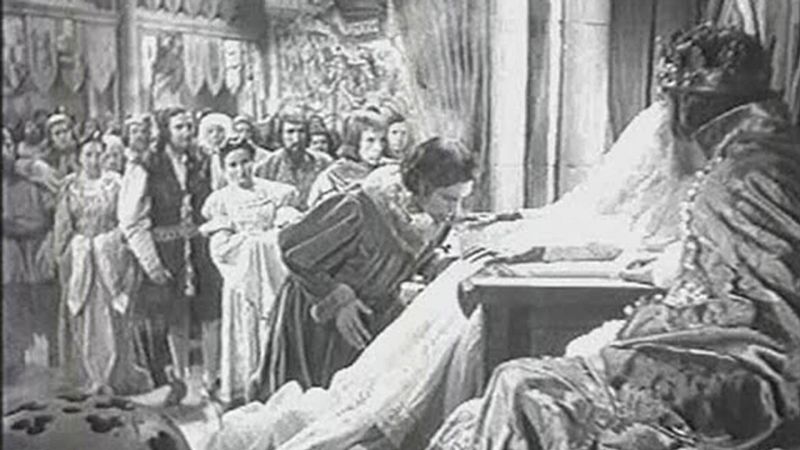 Las Mañanas de RNE con Pepa Fernández - La reina muerta - Escuchar ahora