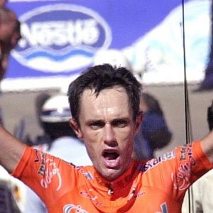 Luz Ardiden. La montaña mágica - Luz-Ardiden, la montaña mágica - Capítulo 4: 2001, la victoria de todos - Escuchar ahora