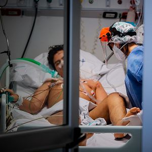 Cinco continentes - Cinco Continentes - La variante Delta, detrás de una nueva ola mundial - Escuchar ahora