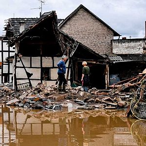 Más cerca - Más cerca - Inundaciones en Alemania: "Es lo peor que pasa en 100 años" - Escuchar ahora