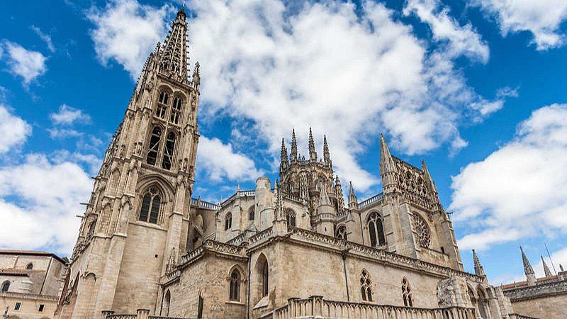 Más cerca - La catedral de Burgos: privilegio y responsabilidad - Escuchar ahora 