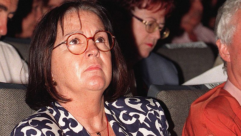 24 horas - El Cuarto De Atrás - Rosa Conde, exportavoz del Gobierno: "Rompimos la imagen de no poder estar en el Ejecutivo" - Escuchar ahora