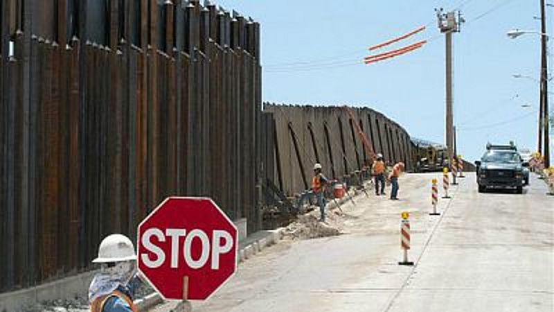 Cinco Continentes - ¿Que queda del Muro de Donald Trump? - Escuchar ahora