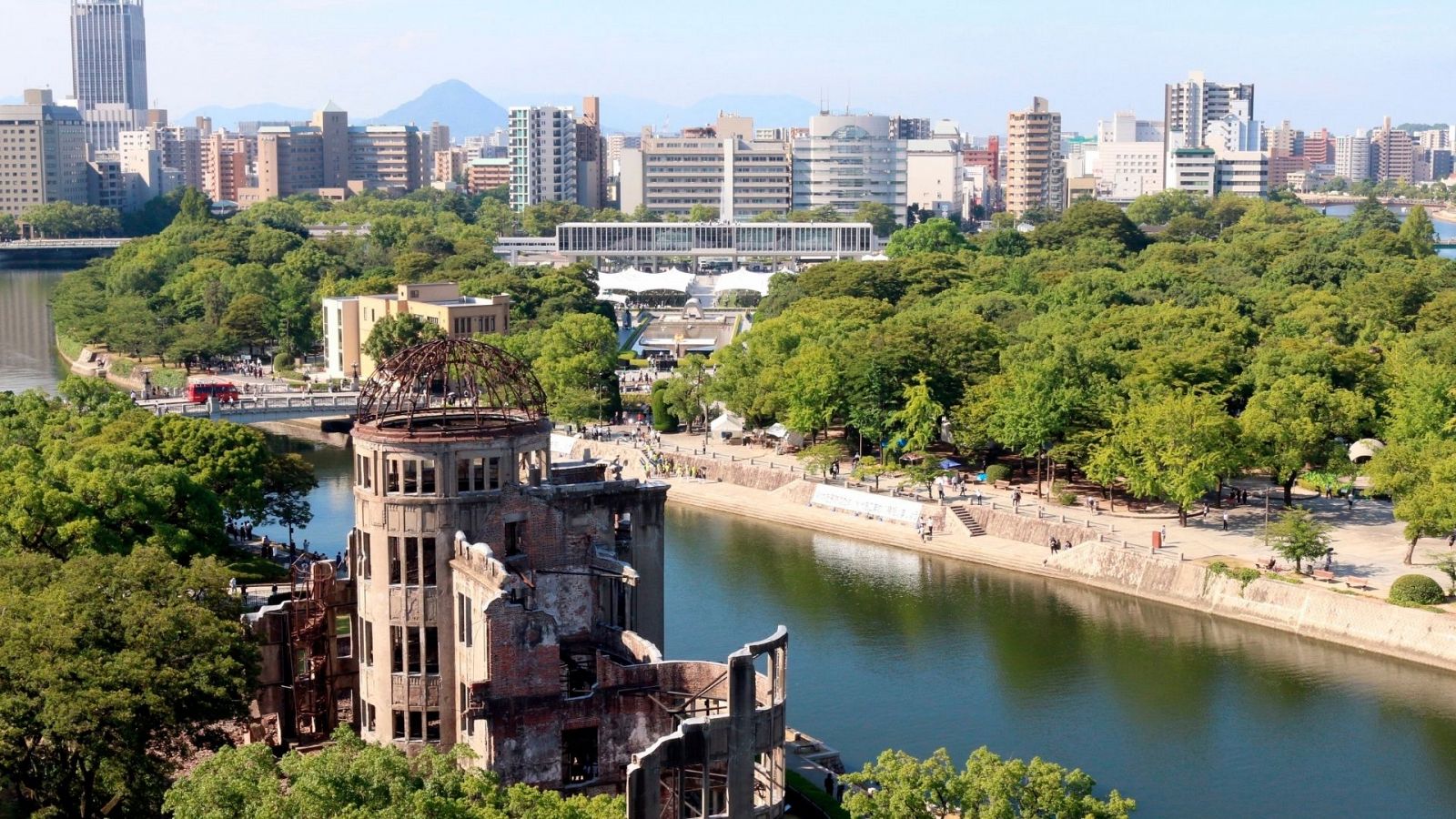 Boletines RNE - Se cumplen 76 años del bombardeo de Hiroshima - Se cumplen 76 años del bombardeo de Hiroshima - Escuchar ahora