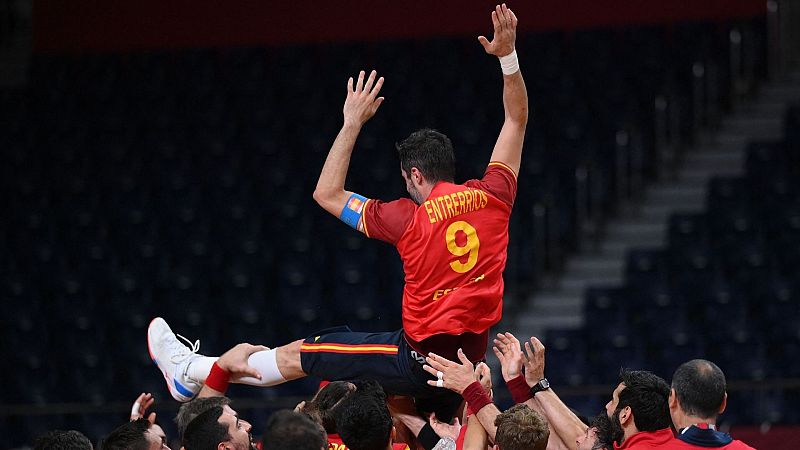 Especial Juegos Olímpicos de Tokyo - Se retira la leyenda del balonmano Raúl Entrerrios: "Lo he dado todo" - Escuchar ahora