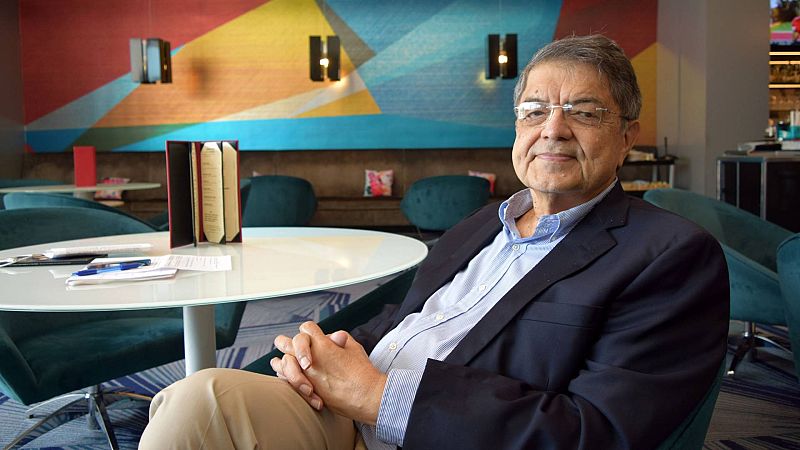 Cinco continentes - Sergio Ramírez: "Todos los que se oponen en Nicaragua son rehenes" - Escuchar ahora