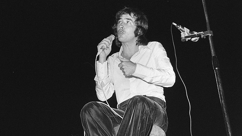 Las mañanas de RNE con Íñigo Alfonso - Cincuenta años del 'Mediterráneo' de Joan Manuel Serrat - Escuchar ahora 
