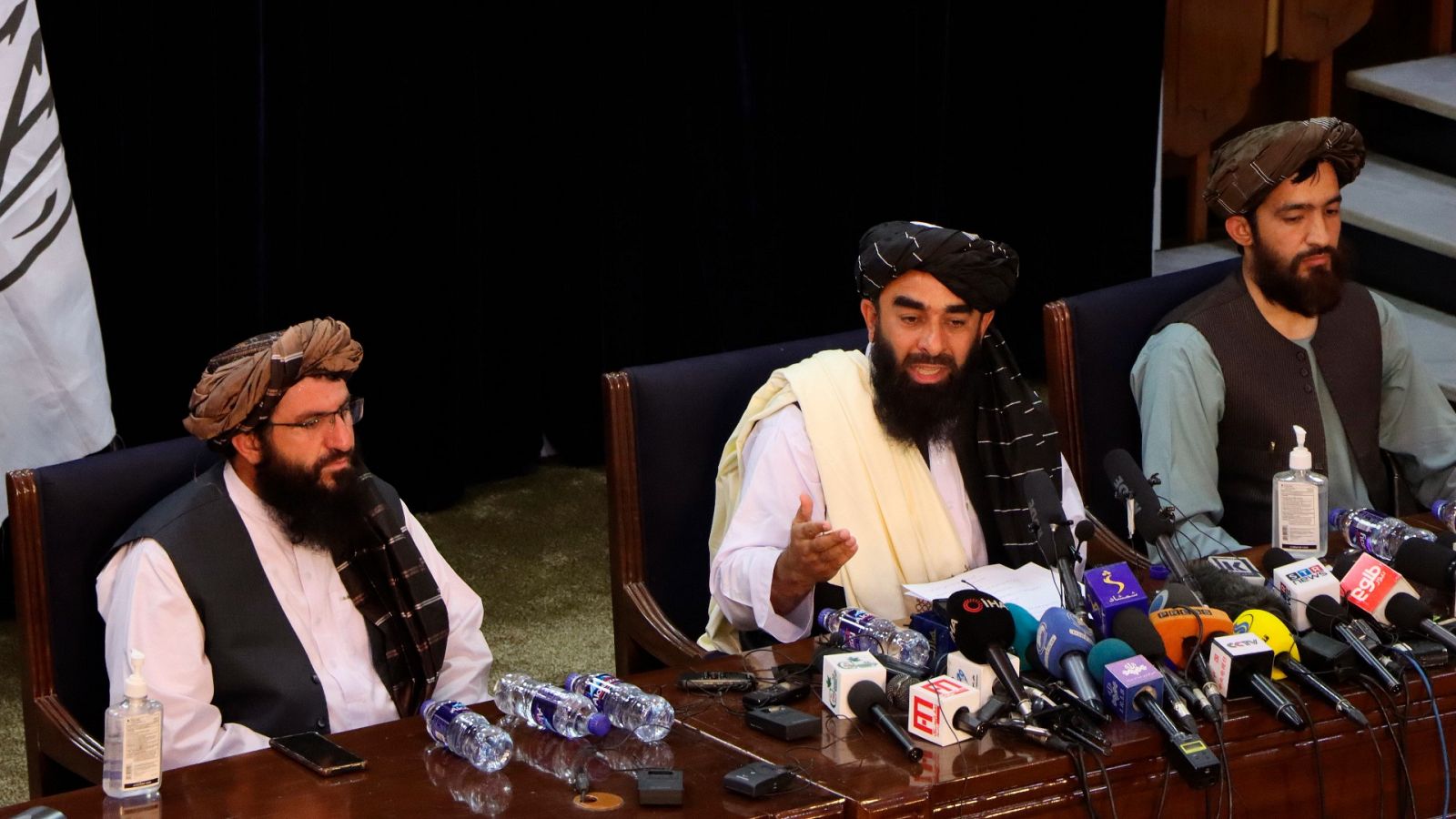 14 Horas - ¿Debe la comunidad internacional hablar con los talibanes? - Escuchar ahora