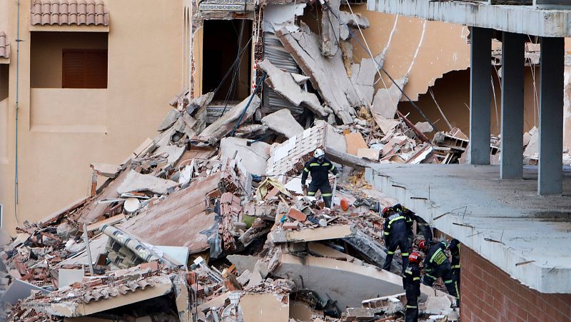 14 horas - Derrumbe en Peñíscola: "No hay un aspecto único que lleve a un colapso completo" - Escuchar ahora