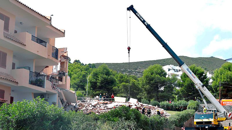 Las mañanas de RNE con Íñigo Alfonso - Alcalde de Peñíscola: "Todavía hay que esclarecer el origen del siniestro" - Escuchar ahora