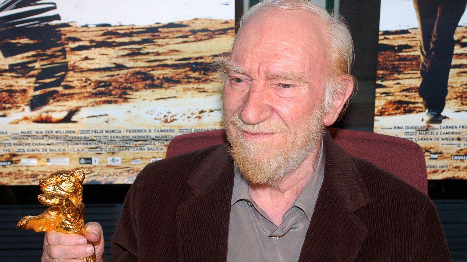 España a las 8 Fin de Semana - Fernando Fernán Gómez: Timidez, ironía y talento único - Escuchar ahora