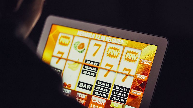 Las mañanas de RNE con Íñigo Alfonso - Deporte sin publicidad de juego: "Hay que eliminar la tentación" - Escuchar ahora 