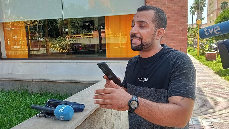 Las mañanas de RNE con Íñigo Alfonso - Karwan: Karwan: "Mi familia lleva una semana escondida en Kabul" - Escuchar