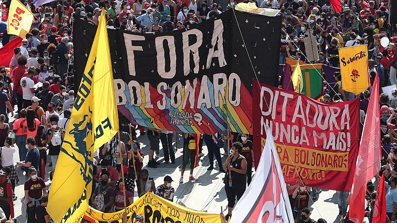 24 horas - Mesa del Mundo: protestas contra el Gobierno de Bolsonaro - Escuchar ahora