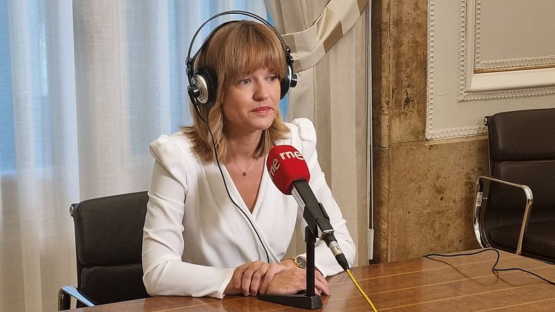 Las mañanas de RNE con Íñigo Alfonso - Pilar Alegría defiende la educación en valores contra los ataques homófobos - Escuchar ahora