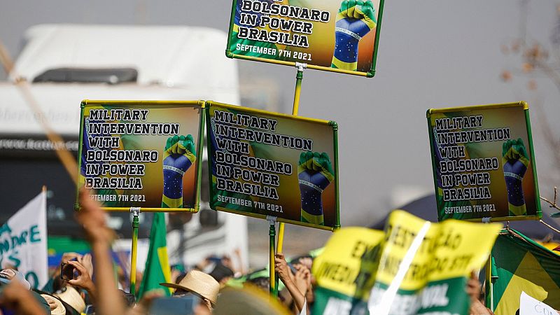 Cinco Continentes - En Brasil, Bolsonaro moviliza sus bases contra la Justicia - Escuchar ahora