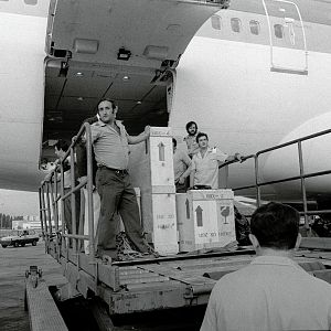 Joyas del archivo sonoro - Crónica desde Nueva York sobre los preparativos y el traslado del "Guernica" a Madrid - Escuchar ahora