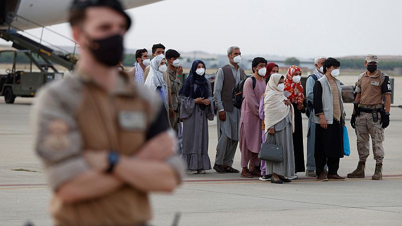 Las mañanas de RNE con Íñigo Alfonso - La evacuación de Afganistán: "adecuada" en forma y fondo, según Metroscopia - Escuchar ahora